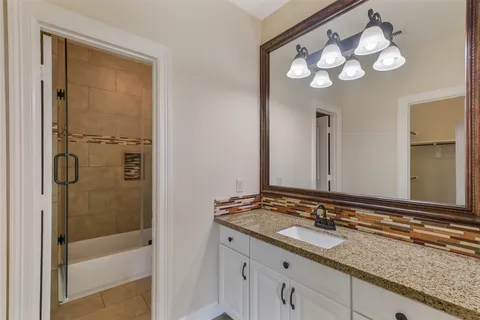 a view of a very nice looking room