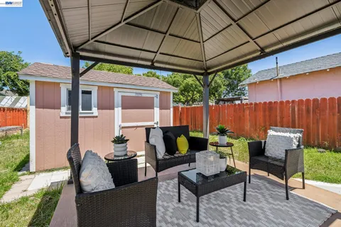 $700,000 | 4061 Maiden Lane, Union City, CA 94587