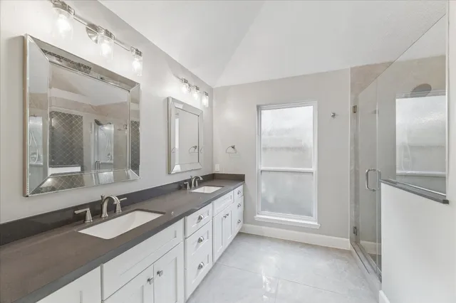 $405,000 | 18538 Iron Lake Drive, Houston, TX 77084