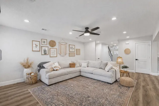 $405,000 | 18538 Iron Lake Drive, Houston, TX 77084