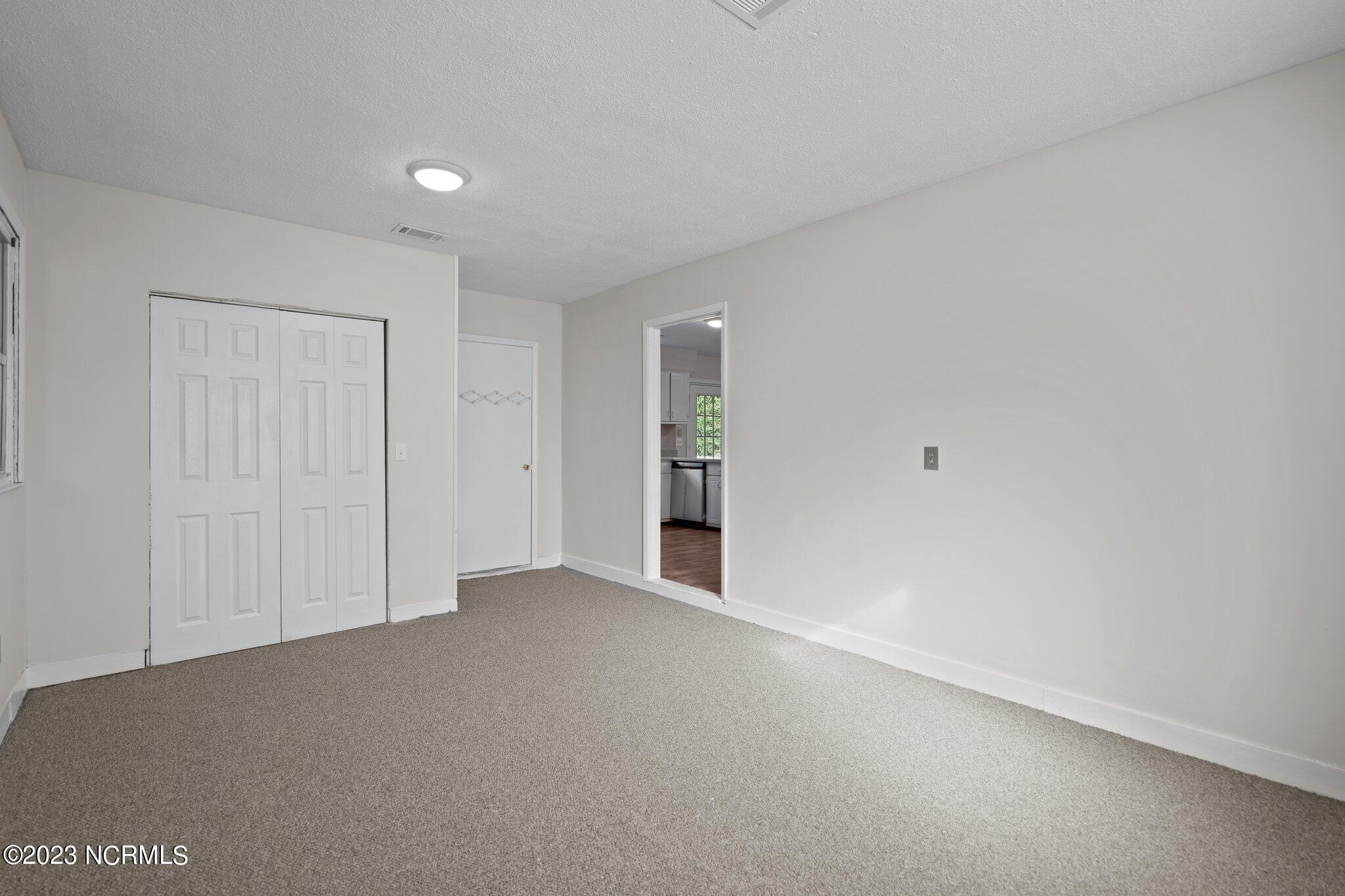 534 Cathay Road Wilmington, NC 28412 - Photo 16 of 28 46-web-or-mls-DSC08801
