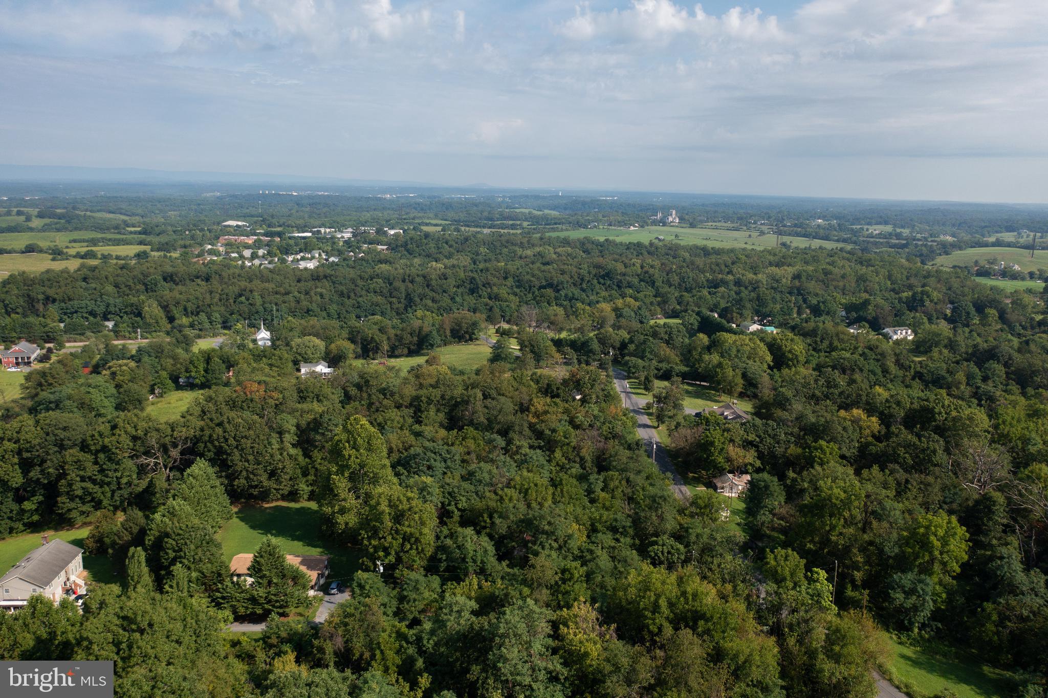 248 Loop Road Front Royal, VA 22630 - Photo 14 of 15 Gallery Image 14