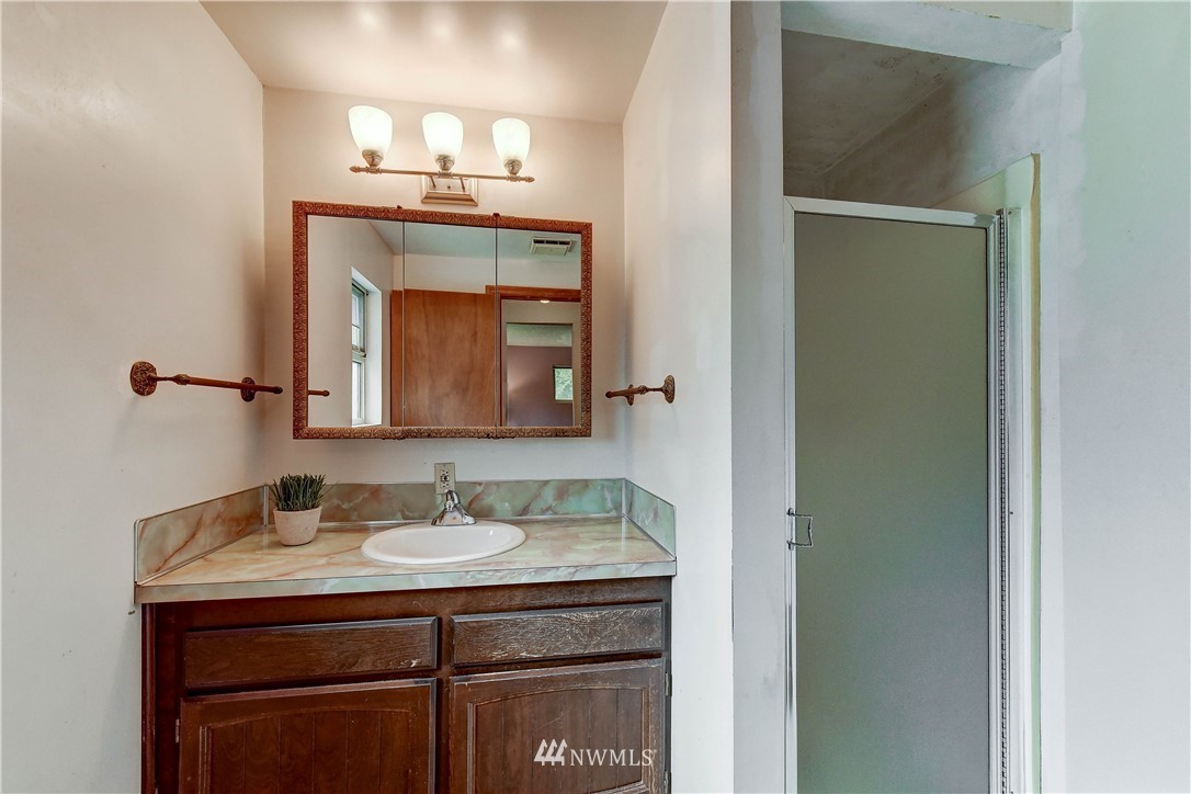2421 243rd Place Southwest Bothell, WA 98021 - Photo 14 of 30