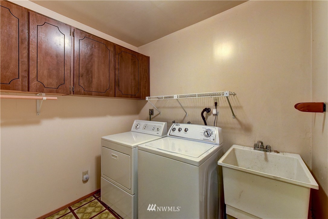 2421 243rd Place Southwest Bothell, WA 98021 - Photo 26 of 30