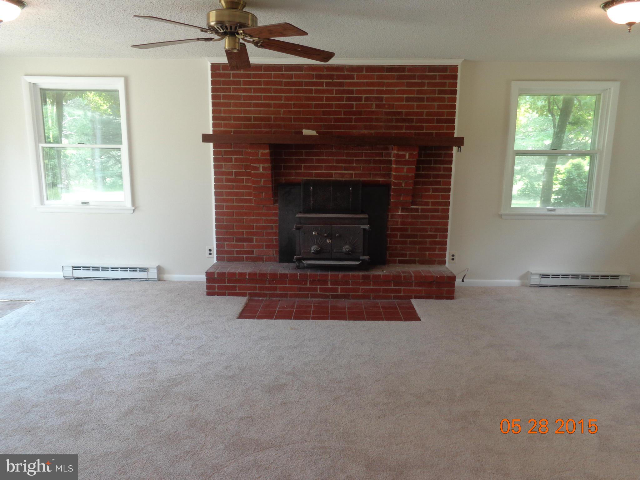 2308 Vineyard Road Falling Waters, WV 25419 - Photo 18 of 30 Family Room