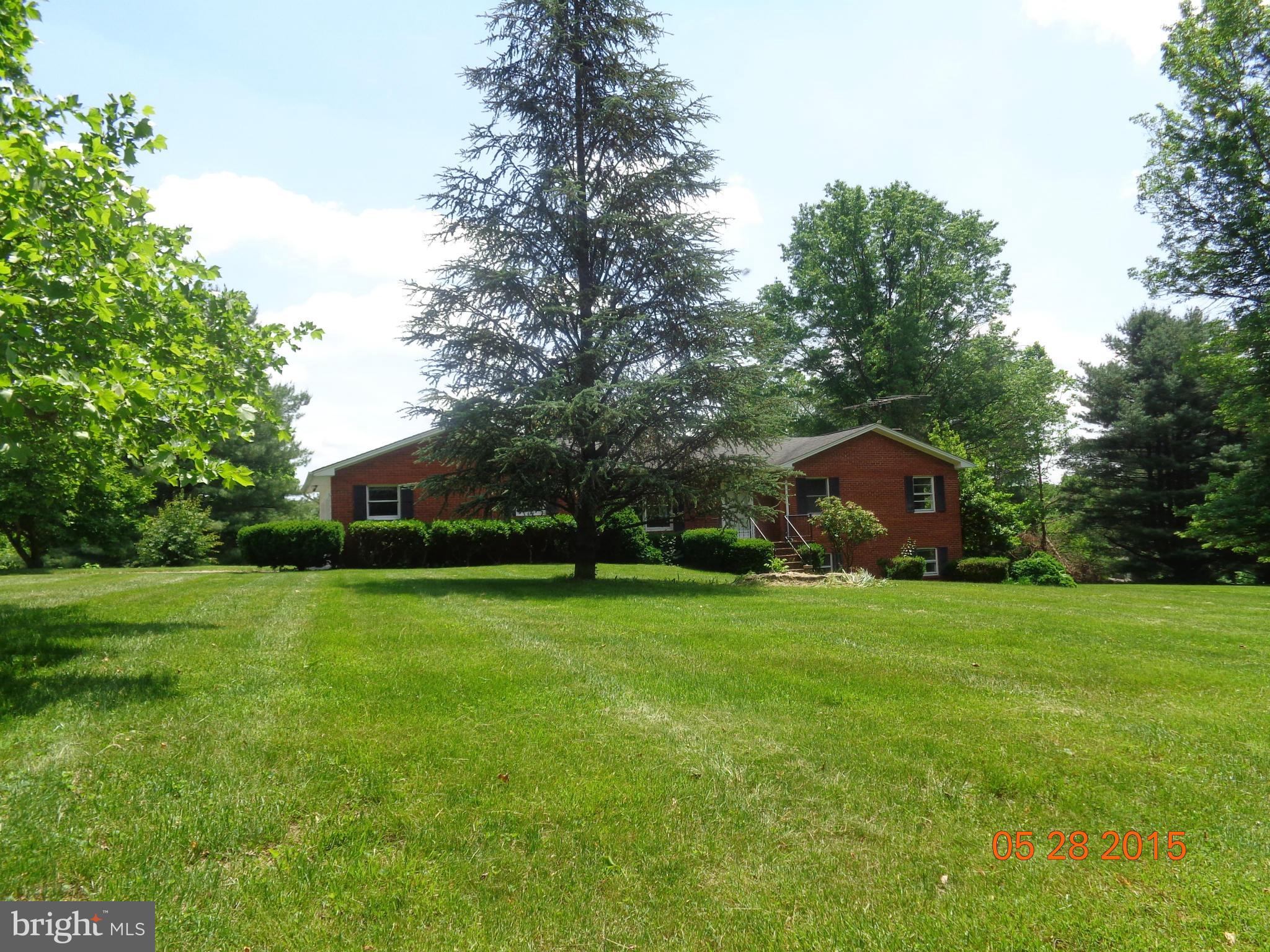 2308 Vineyard Road Falling Waters, WV 25419 - Photo 6 of 30 View