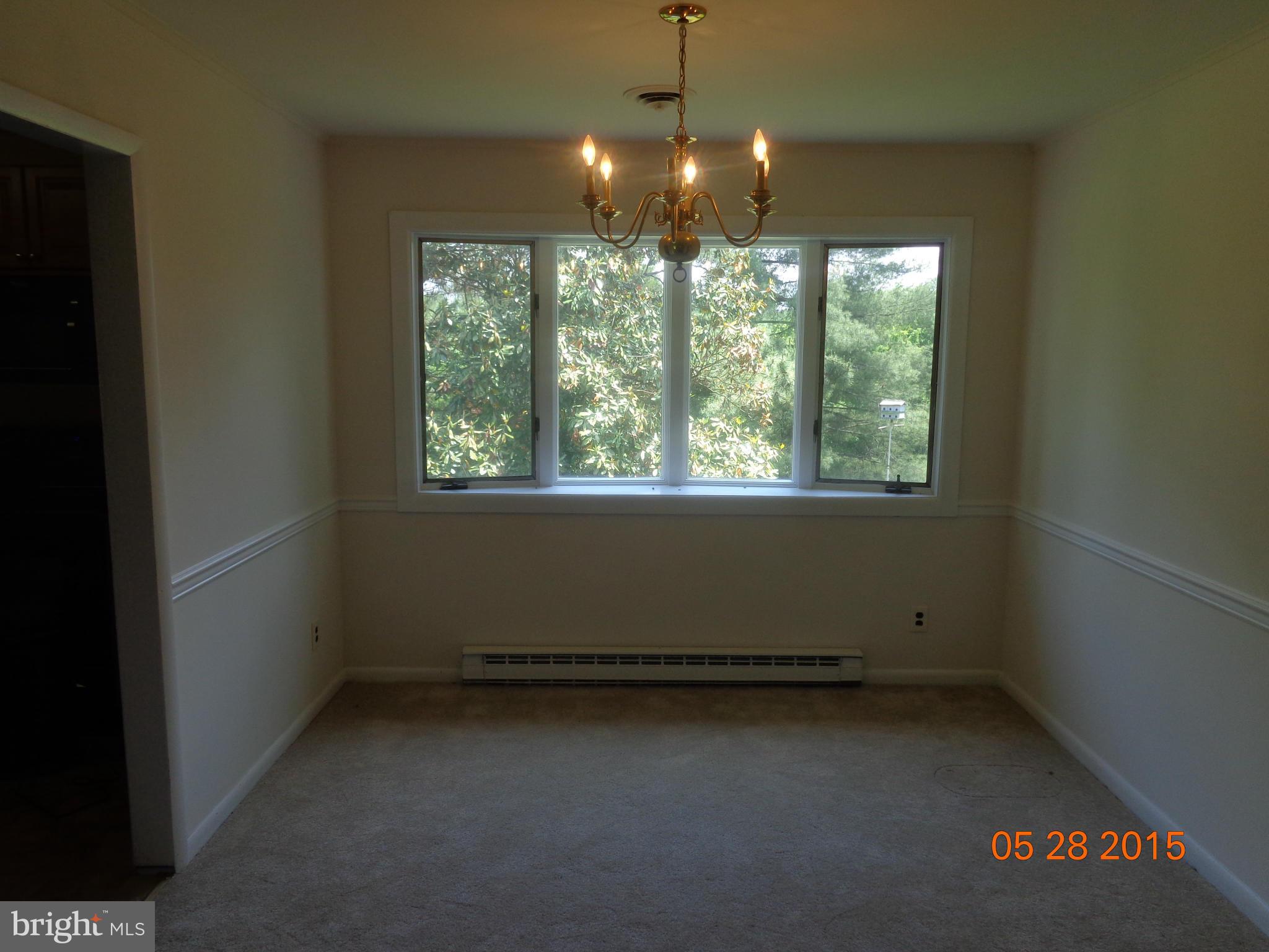2308 Vineyard Road Falling Waters, WV 25419 - Photo 10 of 30 Dining Room