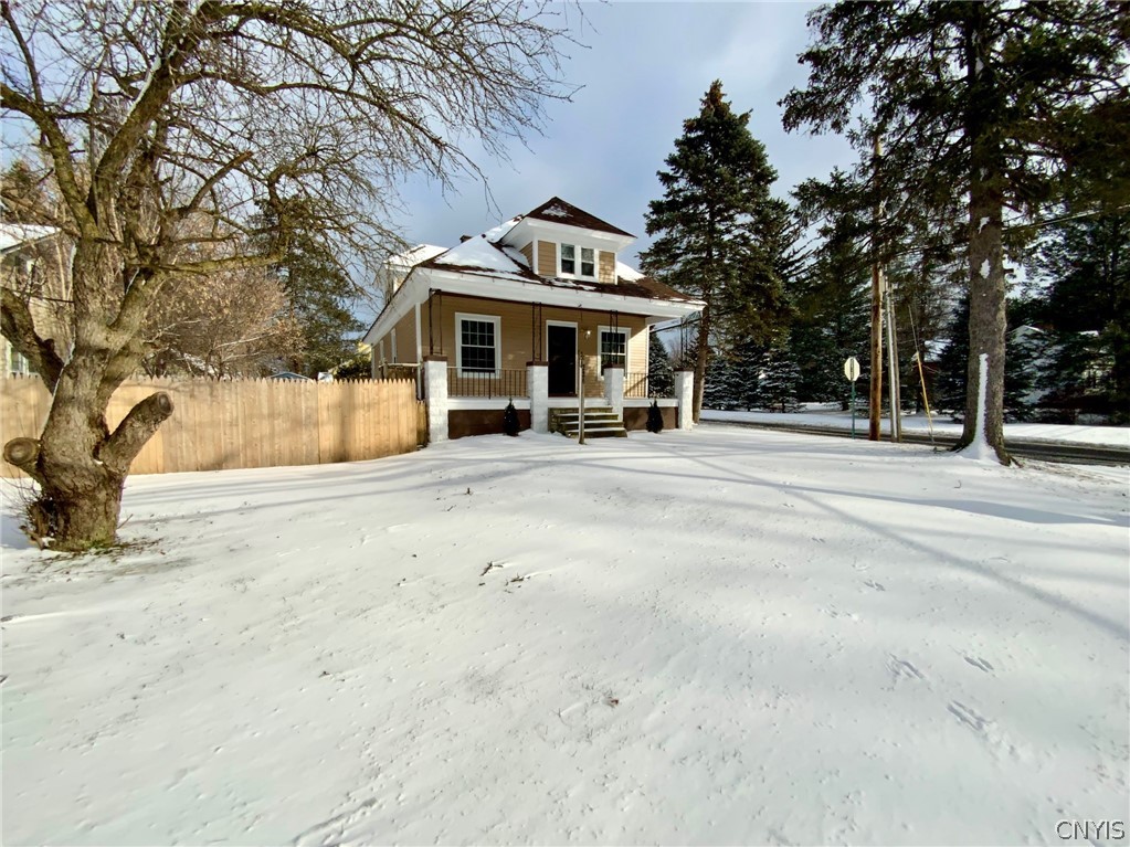 226 Riverside Drive Utica, NY 13502 - Photo 1 of 1 Gallery Image 1