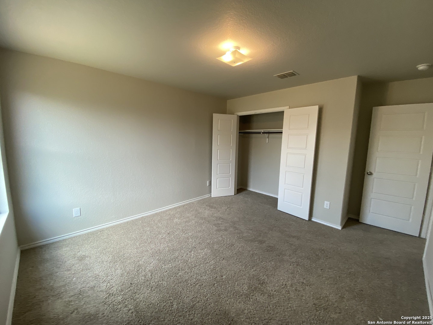 10822 Randolph Way Converse, TX 78109 - Photo 24 of 33 a view of an empty room
