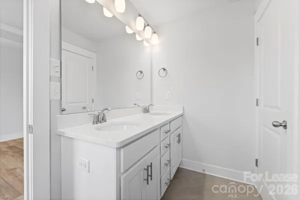 $3,200 | 628 Amalfi Drive, Davidson, NC 28036