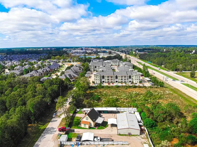 a view of outdoor space