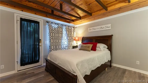 $910,000 | 1368 Hickory Lane, Osage Beach, MO 65065