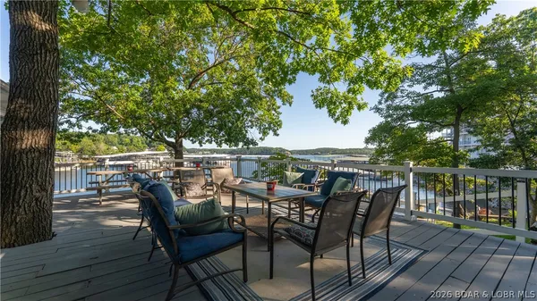 $910,000 | 1368 Hickory Lane, Osage Beach, MO 65065