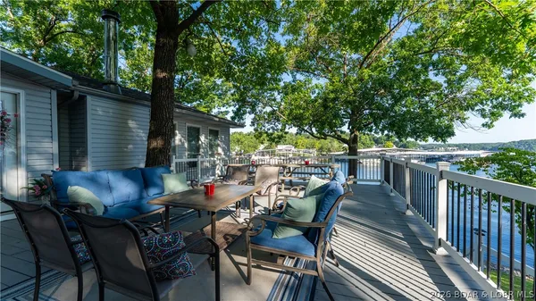 $910,000 | 1368 Hickory Lane, Osage Beach, MO 65065