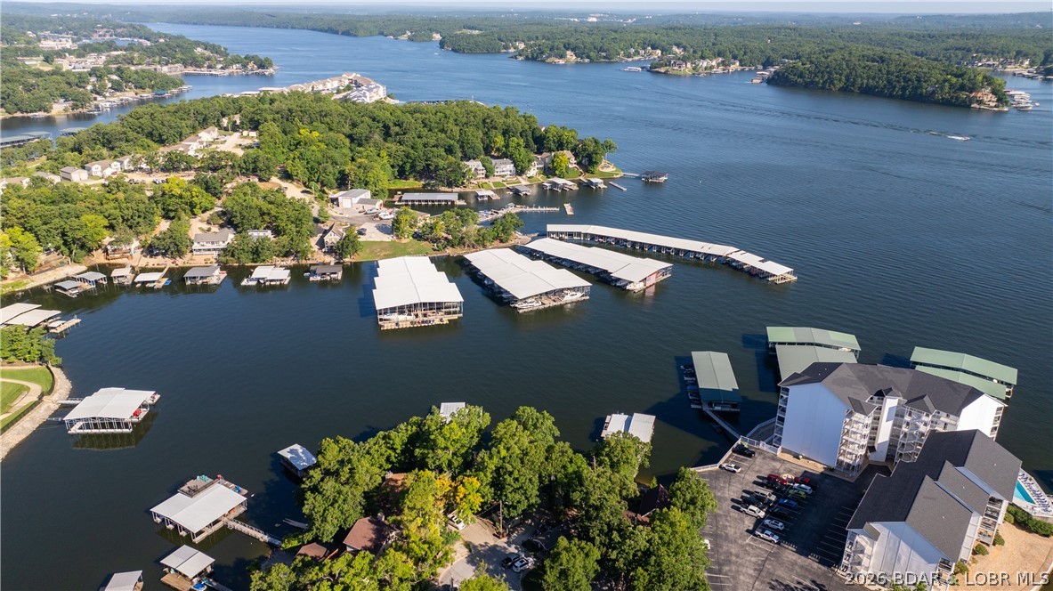 1368 Hickory Lane Osage Beach, MO 65065 - Photo 38 of 40