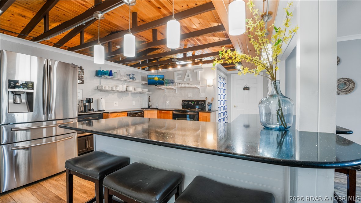 1368 Hickory Lane Osage Beach, MO 65065 - Photo 4 of 40