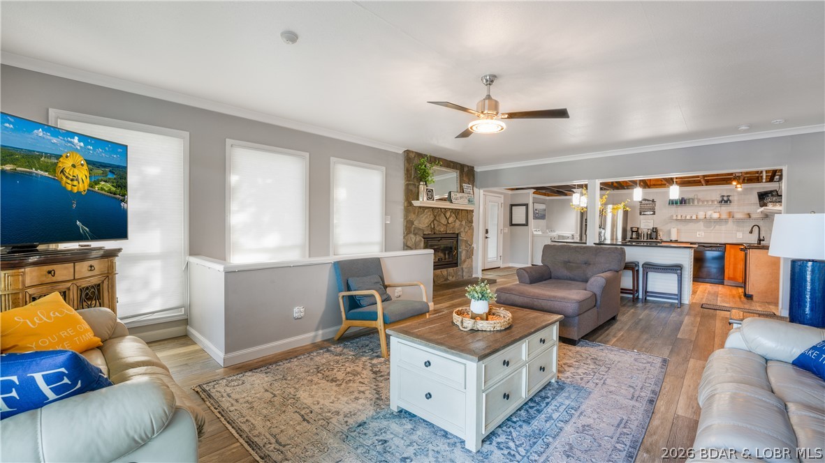 1368 Hickory Lane Osage Beach, MO 65065 - Photo 9 of 40