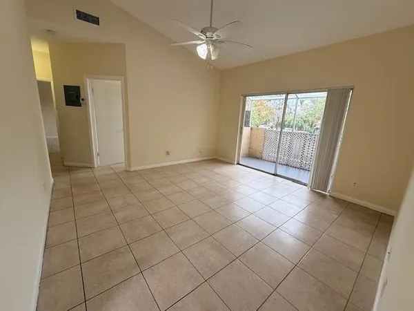 $2,550 | 671 Cypress Lake Boulevard, Unit D, Pompano Beach, FL 33064