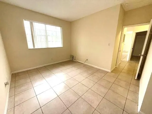 $2,550 | 671 Cypress Lake Boulevard, Unit D, Pompano Beach, FL 33064