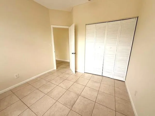 $2,550 | 671 Cypress Lake Boulevard, Unit D, Pompano Beach, FL 33064