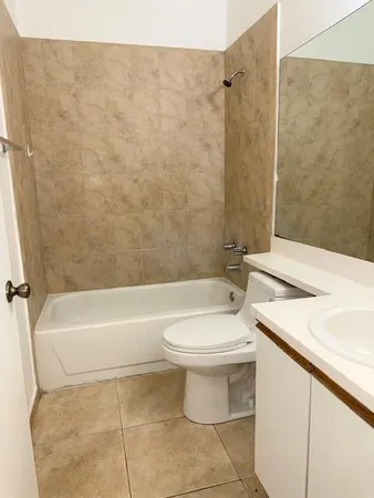 $2,550 | 671 Cypress Lake Boulevard, Unit D, Pompano Beach, FL 33064