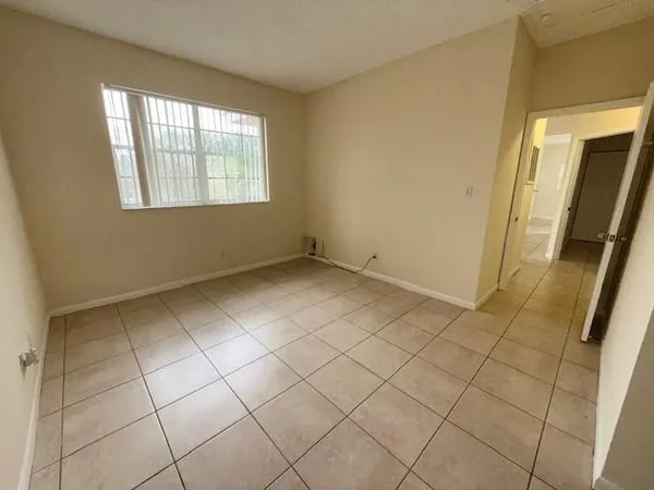 $2,550 | 671 Cypress Lake Boulevard, Unit D, Pompano Beach, FL 33064