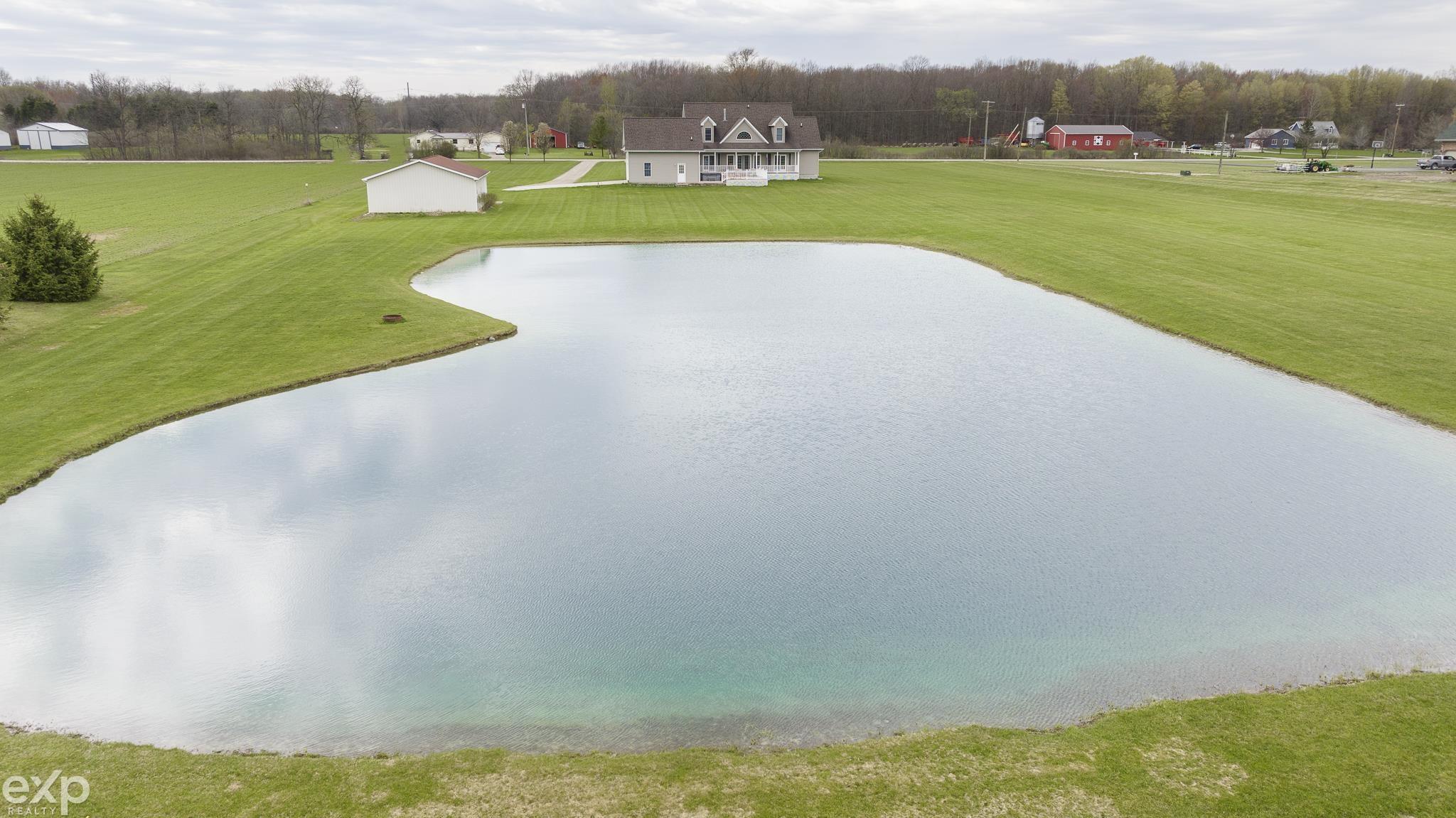 7824 Kilgore Road Avoca, MI 48006 - Photo 6 of 85 50106665-5.JPG
