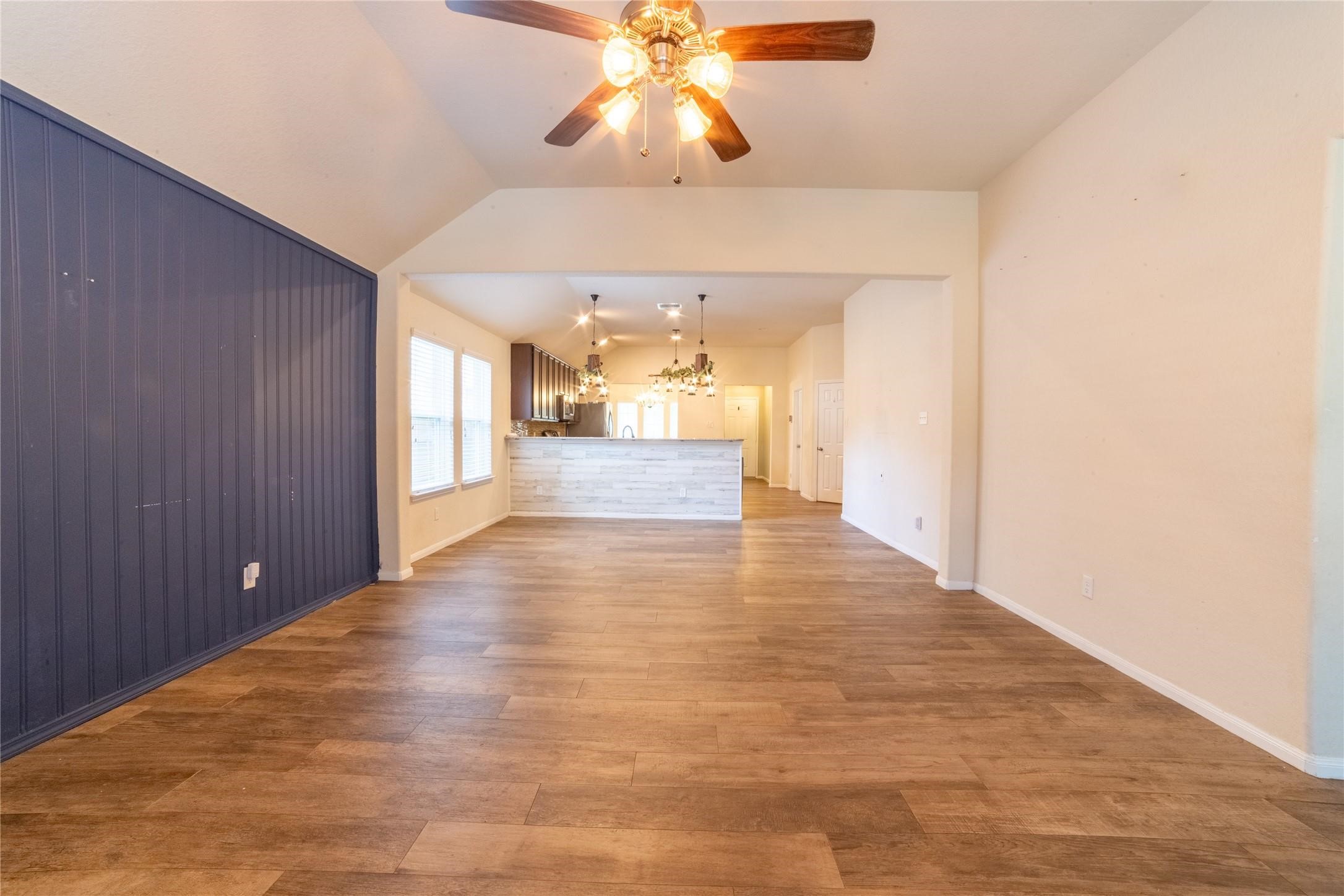 10510 Chestnut Path Way Tomball, TX 77375 - Photo 7 of 18 Spacious living and dining area