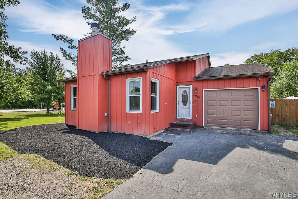 2004 Love Road Grand Island, NY 14072 - Photo 1 of 1 Gallery Image 1