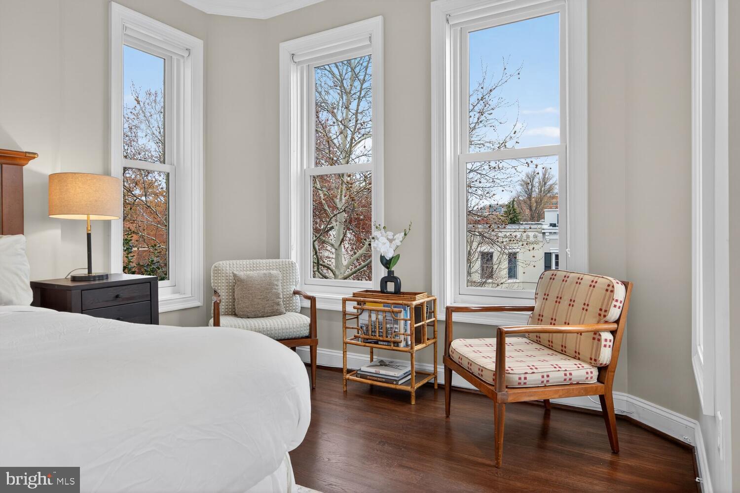 1740 13th Street Northwest Washington, DC 20009 - Photo 48 of 82 Primary bedroom sitting area