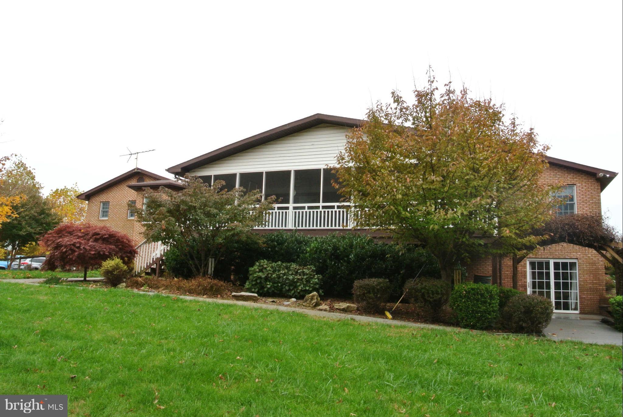 211 White Hall Road Winchester, VA 22603 - Photo 27 of 29 Exterior (Rear)