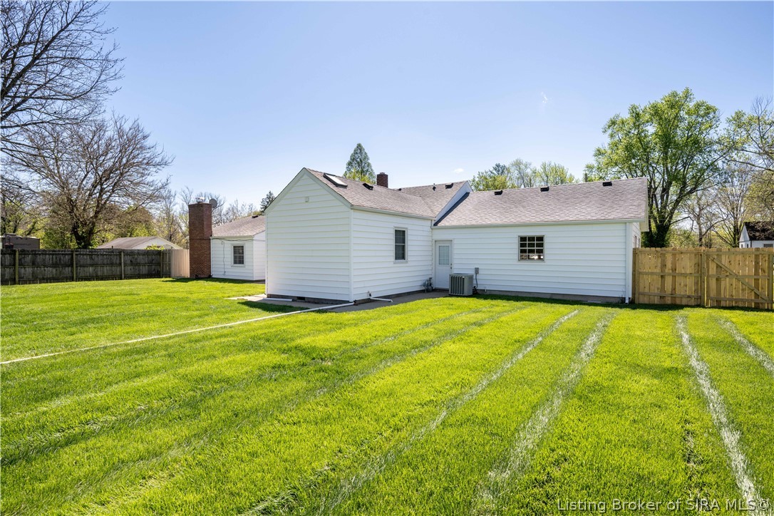 1520 Maple Court New Albany, IN 47150 - Photo 26 of 35
