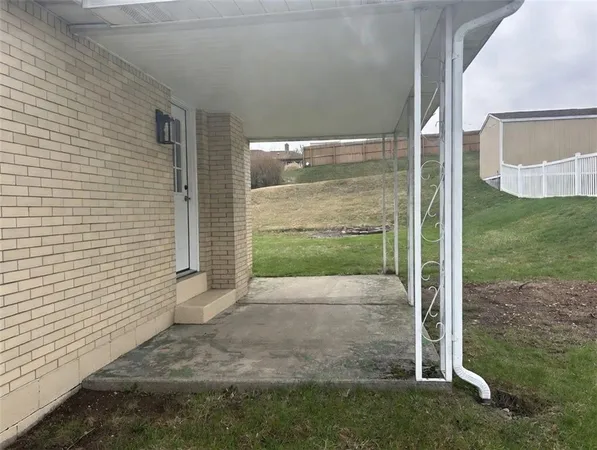 $1,875 | 214 Barbara Drive, McKees Rocks, PA 15136