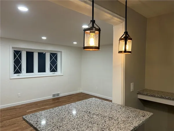 $1,875 | 214 Barbara Drive, McKees Rocks, PA 15136