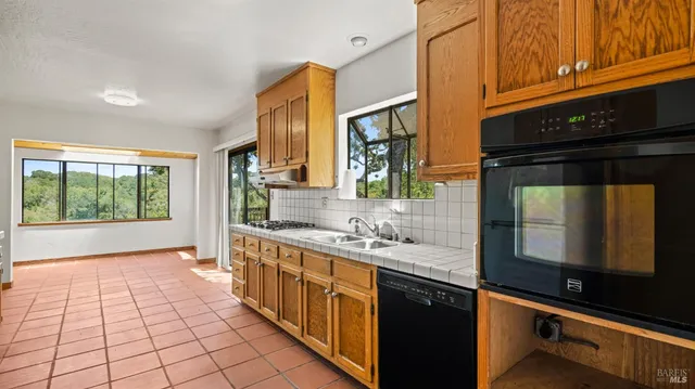 $1,127,000 | 48 Manzanita Avenue, Novato, CA 94945