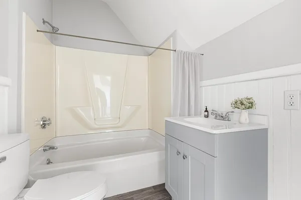 $575,000 | 68 Union Street, North Andover, MA 01845