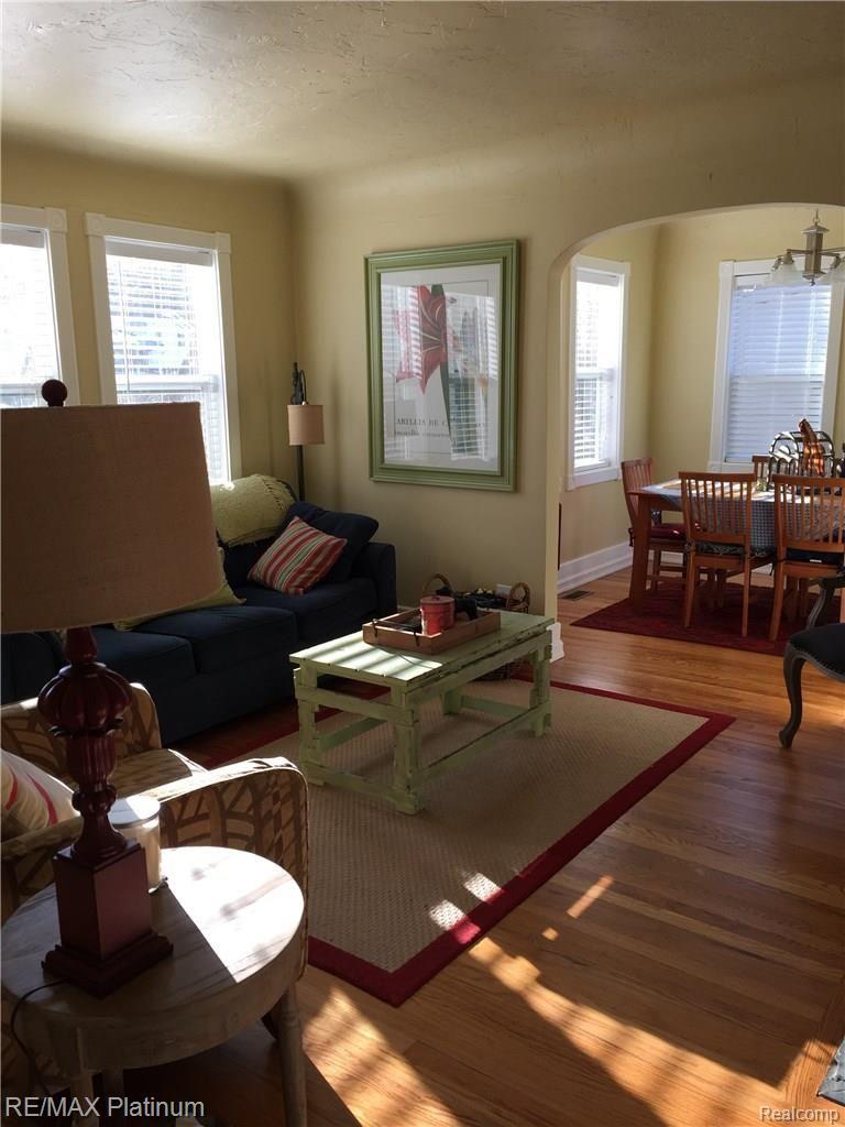 922 Brighton Lake Road Brighton, MI 48116 - Photo 13 of 33 BL16.JPG