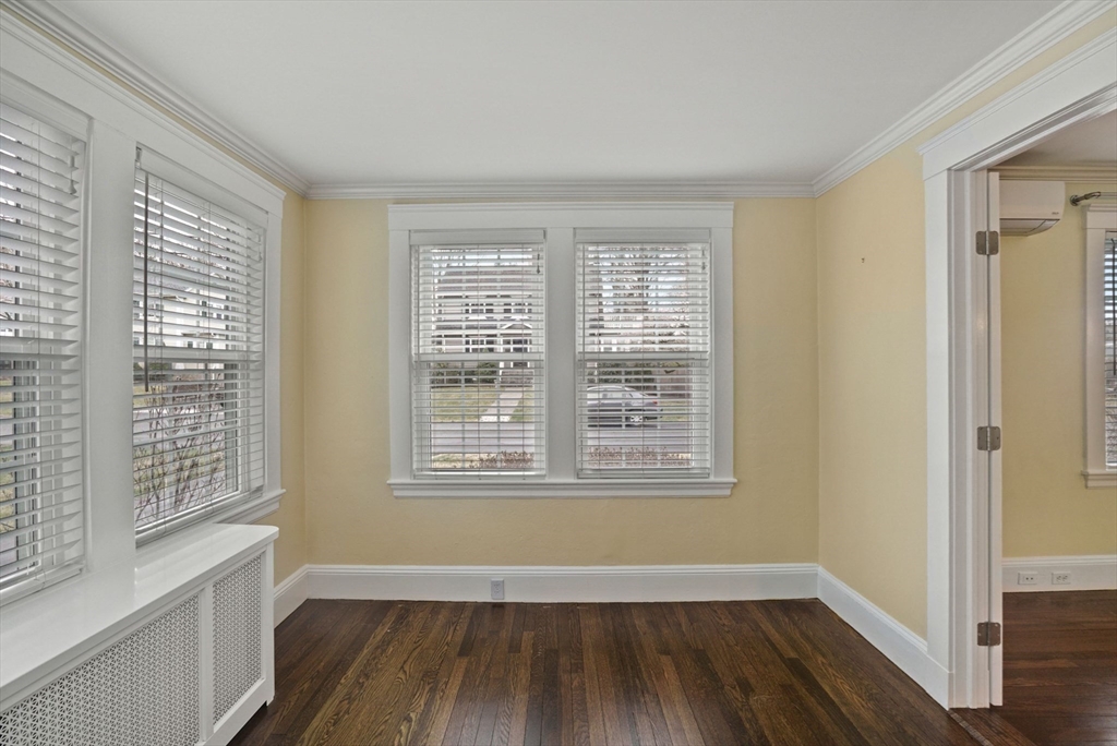 6 Saunders Terrace Wellesley, MA 02481 - Photo 12 of 41 Gallery Image 12