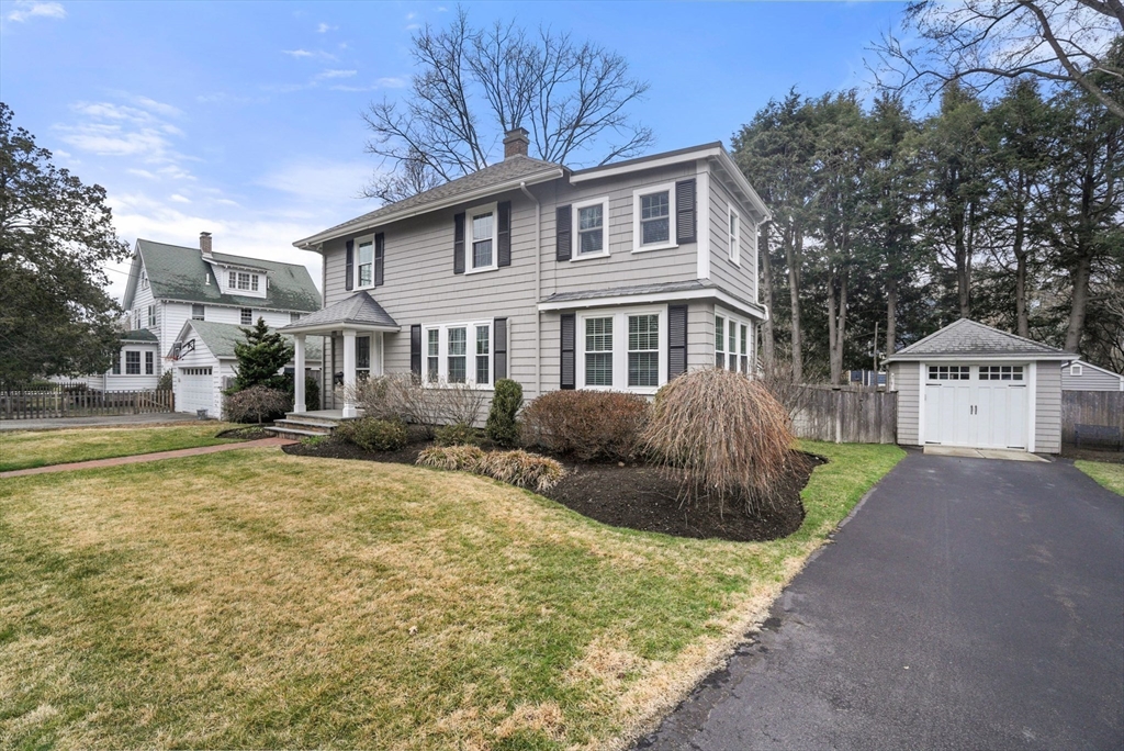 6 Saunders Terrace Wellesley, MA 02481 - Photo 2 of 41 Gallery Image 2