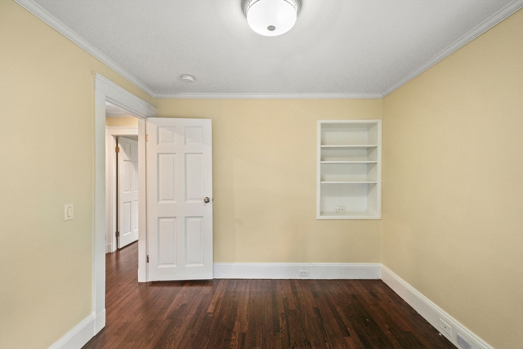 6 Saunders Terrace Wellesley, MA 02481 - Photo 28 of 41 Gallery Image 28
