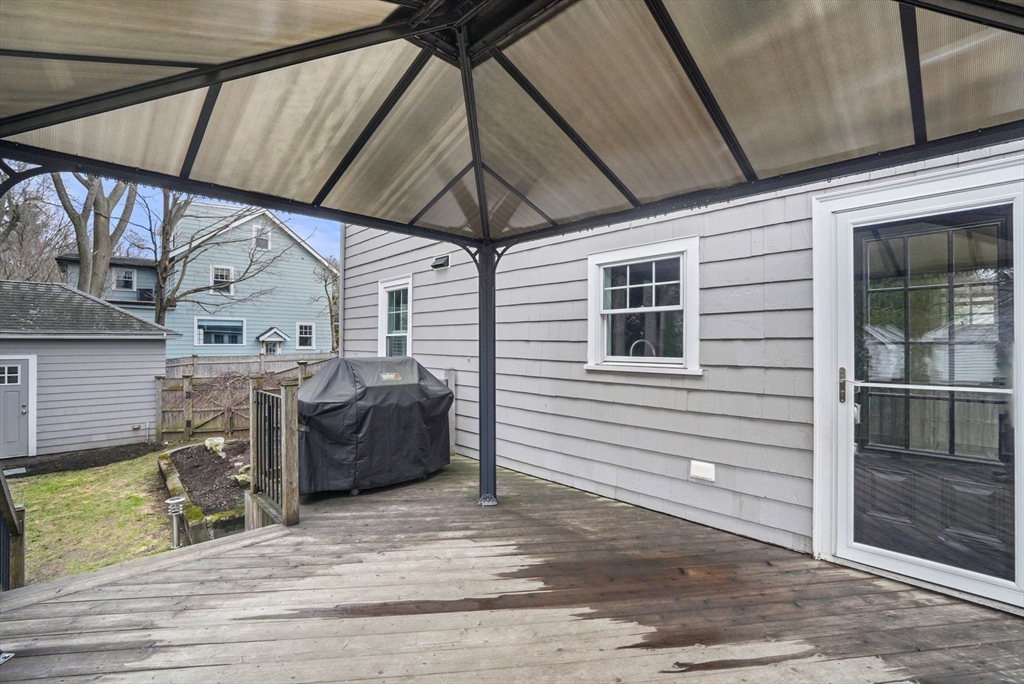 6 Saunders Terrace Wellesley, MA 02481 - Photo 38 of 41 Gallery Image 38
