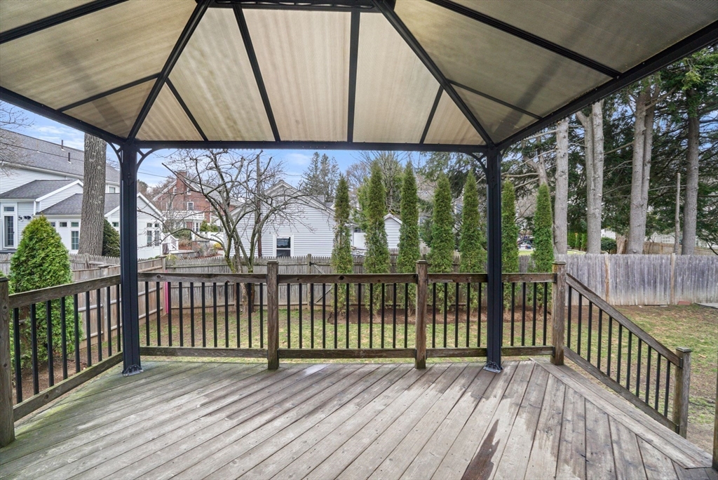 6 Saunders Terrace Wellesley, MA 02481 - Photo 39 of 41 Gallery Image 39