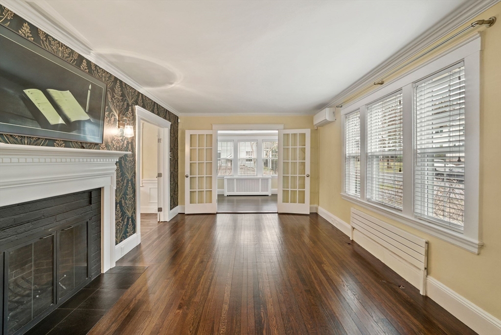 6 Saunders Terrace Wellesley, MA 02481 - Photo 6 of 41 Gallery Image 6