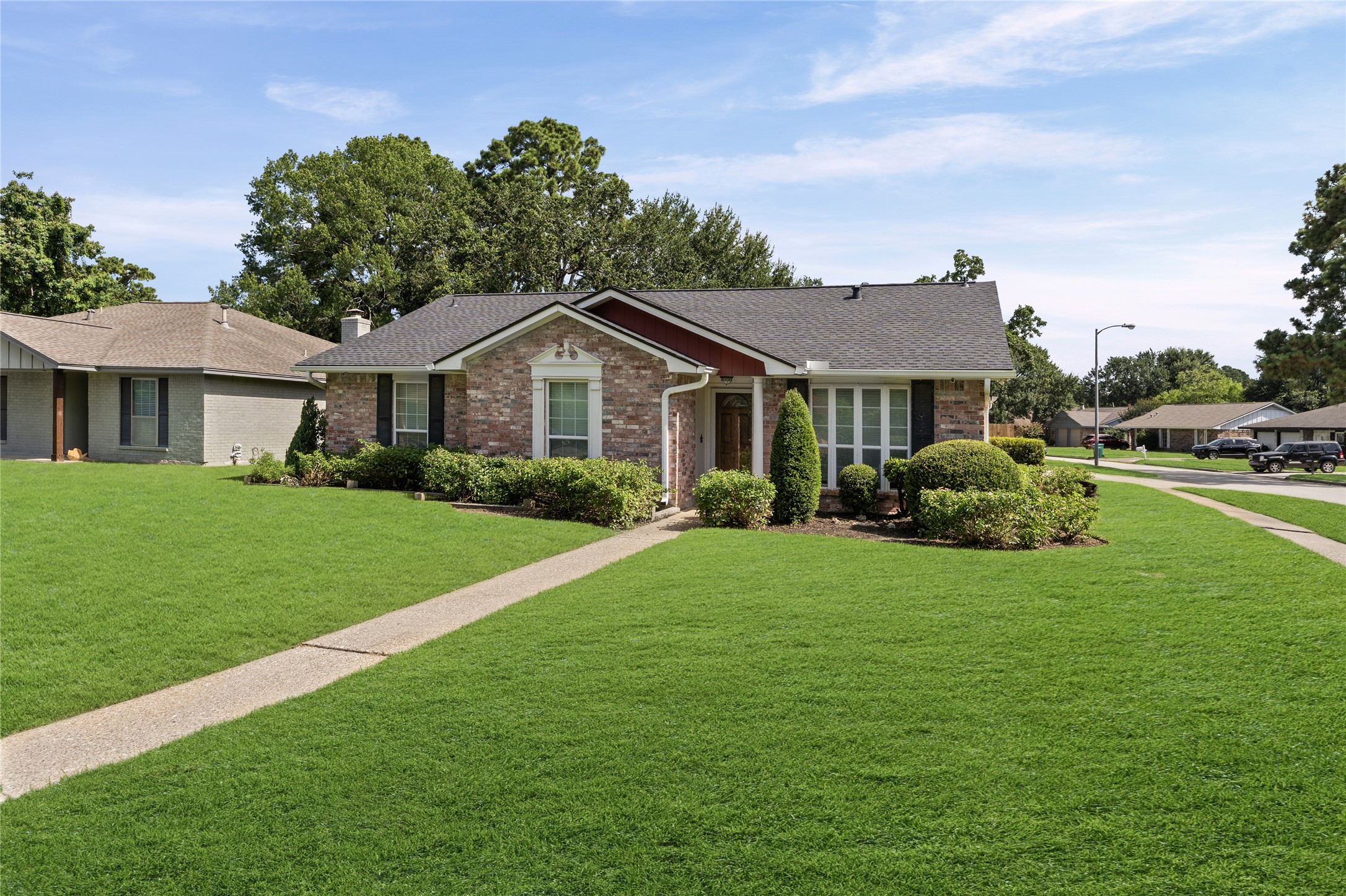 3202 Greenham Court Spring, TX 77388 - Photo 4 of 19