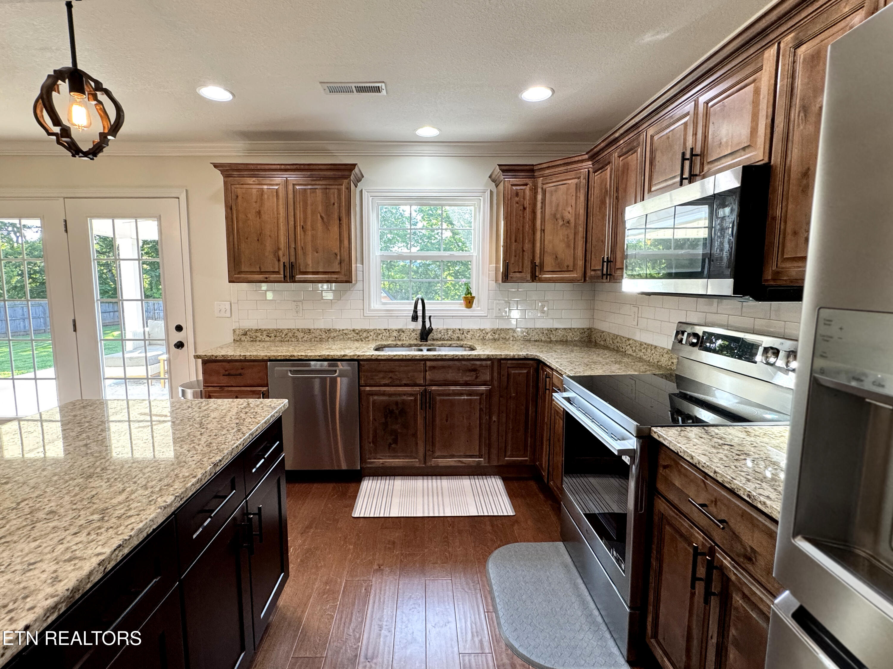 446 Covenant Way Seymour, TN 37865 - Photo 10 of 20 10_Kitchen3