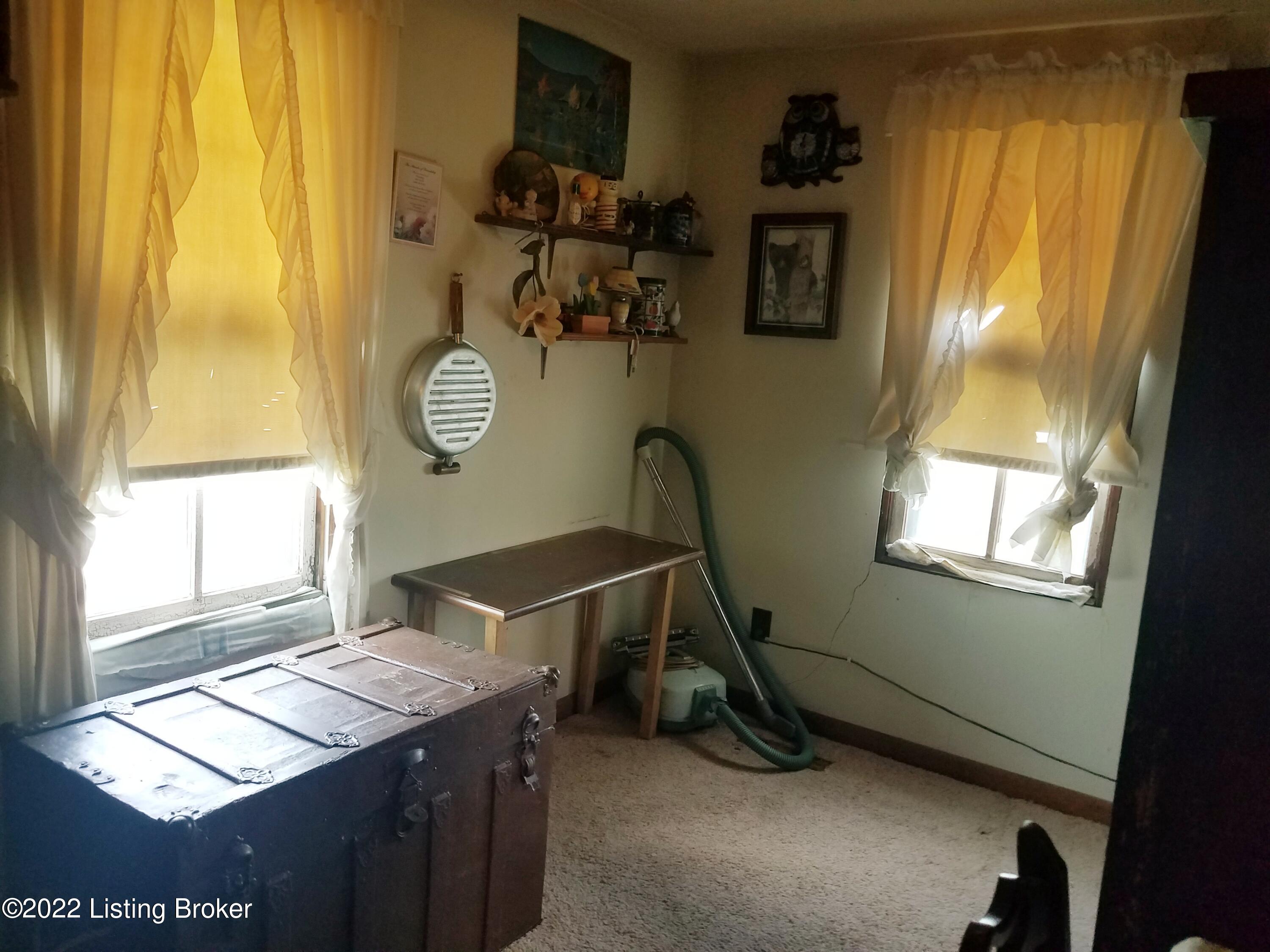 105 Low Dowell Road Irvington, KY 40146 - Photo 15 of 15 anthony extra room