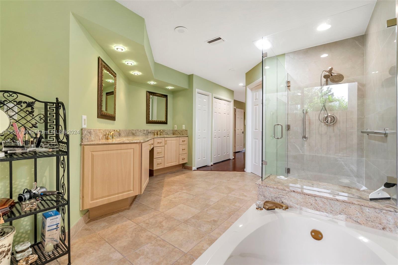 22740 Caravelle Circle Boca Raton, FL 33433 - Photo 30 of 55 Gallery Image 30