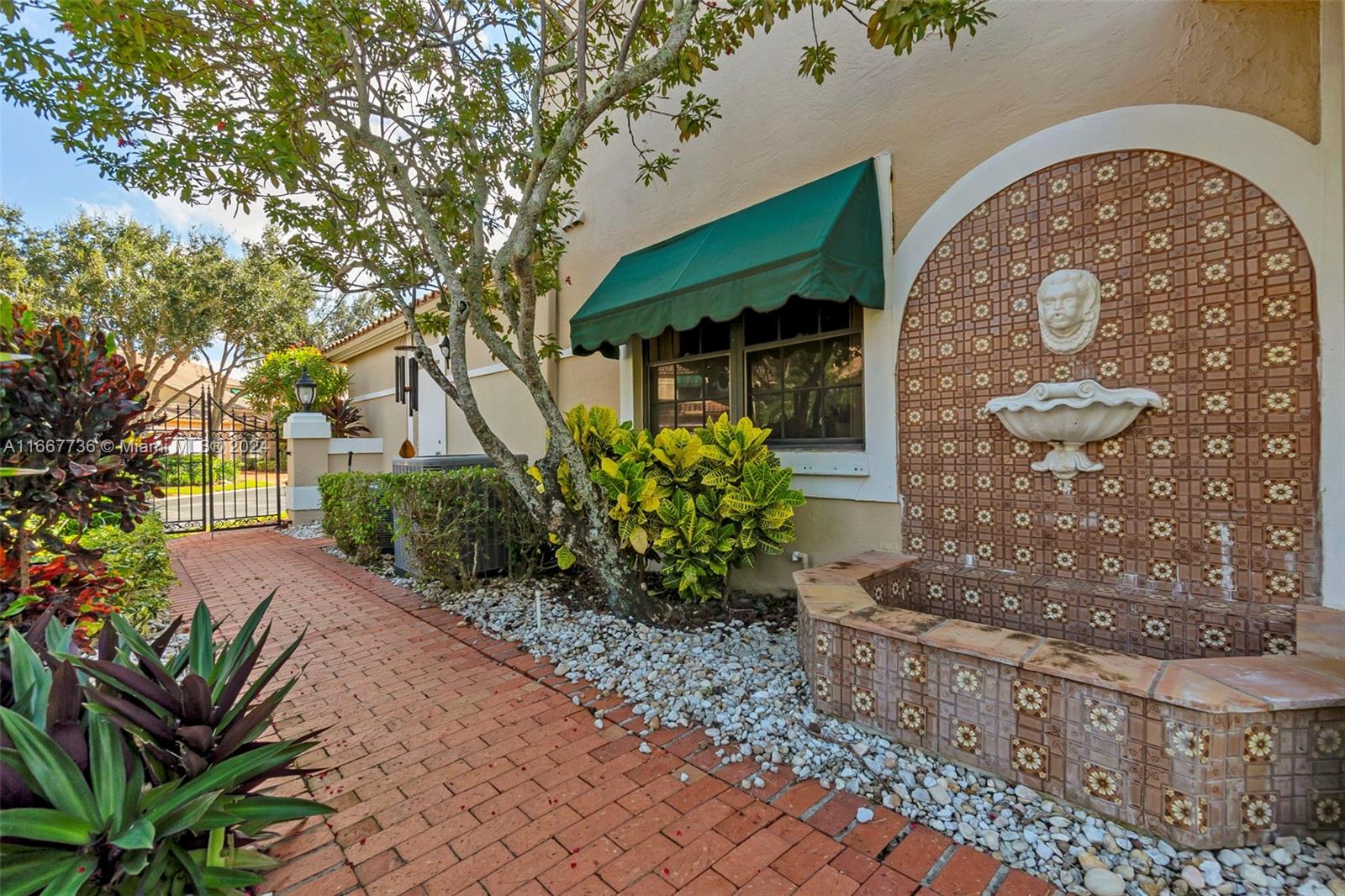 22740 Caravelle Circle Boca Raton, FL 33433 - Photo 47 of 55 Gallery Image 47