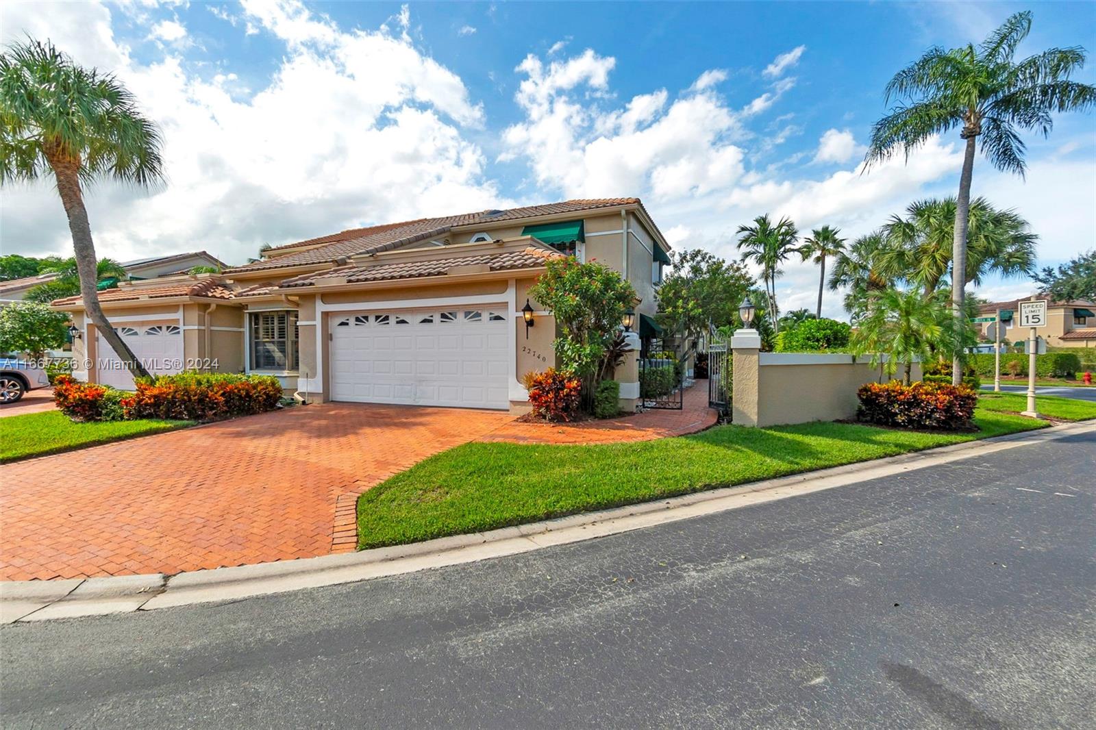 22740 Caravelle Circle Boca Raton, FL 33433 - Photo 6 of 55 Gallery Image 6