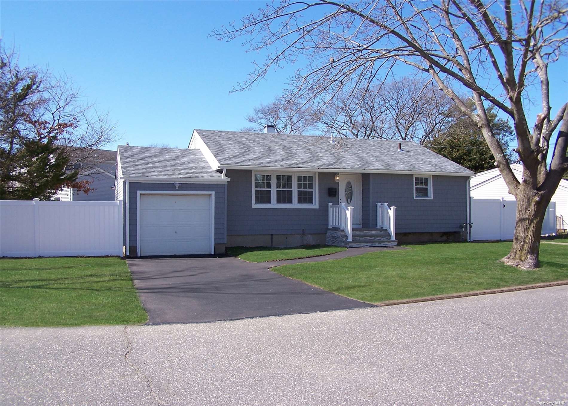 132 Foster Road Ronkonkoma, NY 11779 - Photo 1 of 1 Gallery Image 1